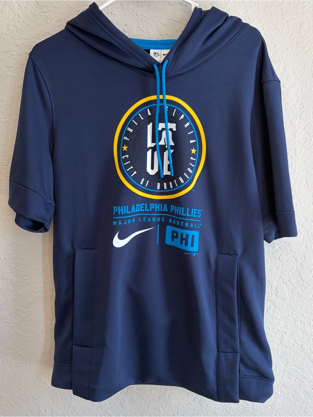 Philadelphia Phillies Nike City Connect Dri-Fit Short Sleeve Hoodie Men’s Small